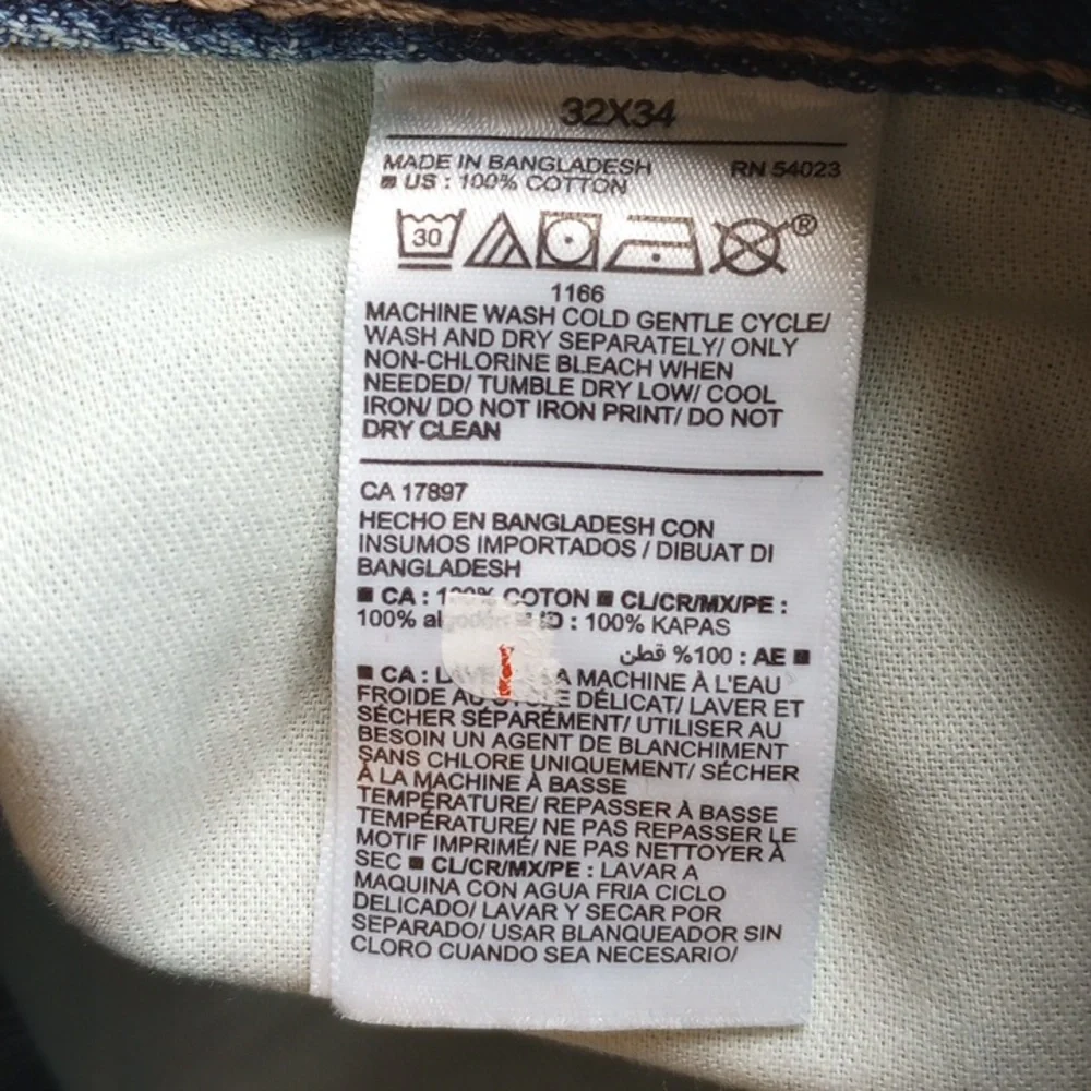 NWT Old Navy Straight Taper Jeans 32x34 33x34 Mid Rise Destroyed Medium Wash - Picture 7 of 11
